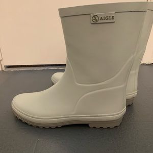 Aigle rubber rain boot